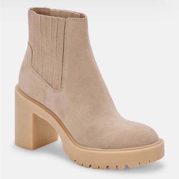 Dolce Vita Shoes - Dolce Vita Shoes Women's Caster H20 Lug Sole Block Heel Boots Size 9.5 NWT